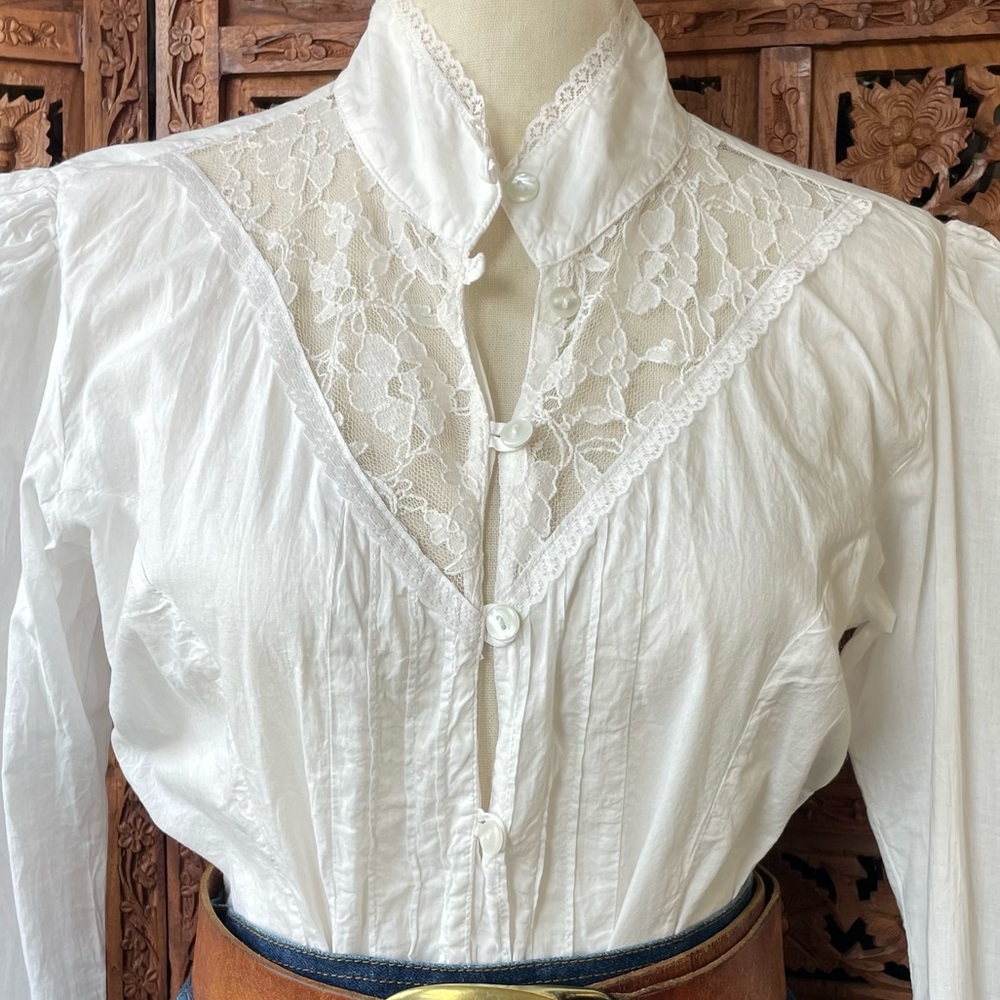 Victorian-Inspired Western White Cotton Lace High-Neck Button Down bell sleeve - Picture 3 of 13